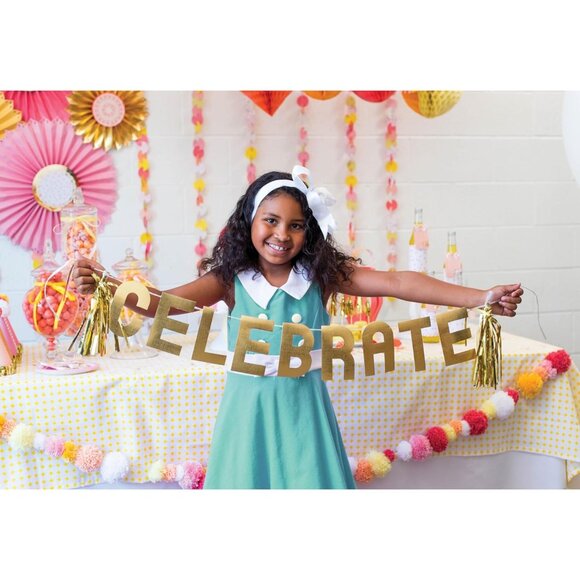 We R Memory Keepers Alphabet Punch Board Letters Numbers Poster Hole Crafts Arts - Picture 9 of 10